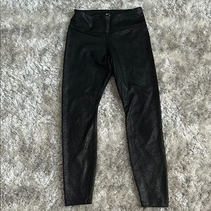 Women's Nike 7/8 Black Sparkle Leggings